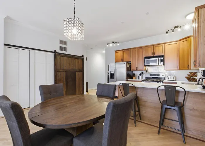 Heart Of East Village 2-bed 2-bath Peaceful Oasis Appartement