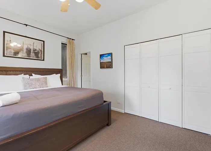 Heart Of East Village 2-bed 2-bath Peaceful Oasis Appartement